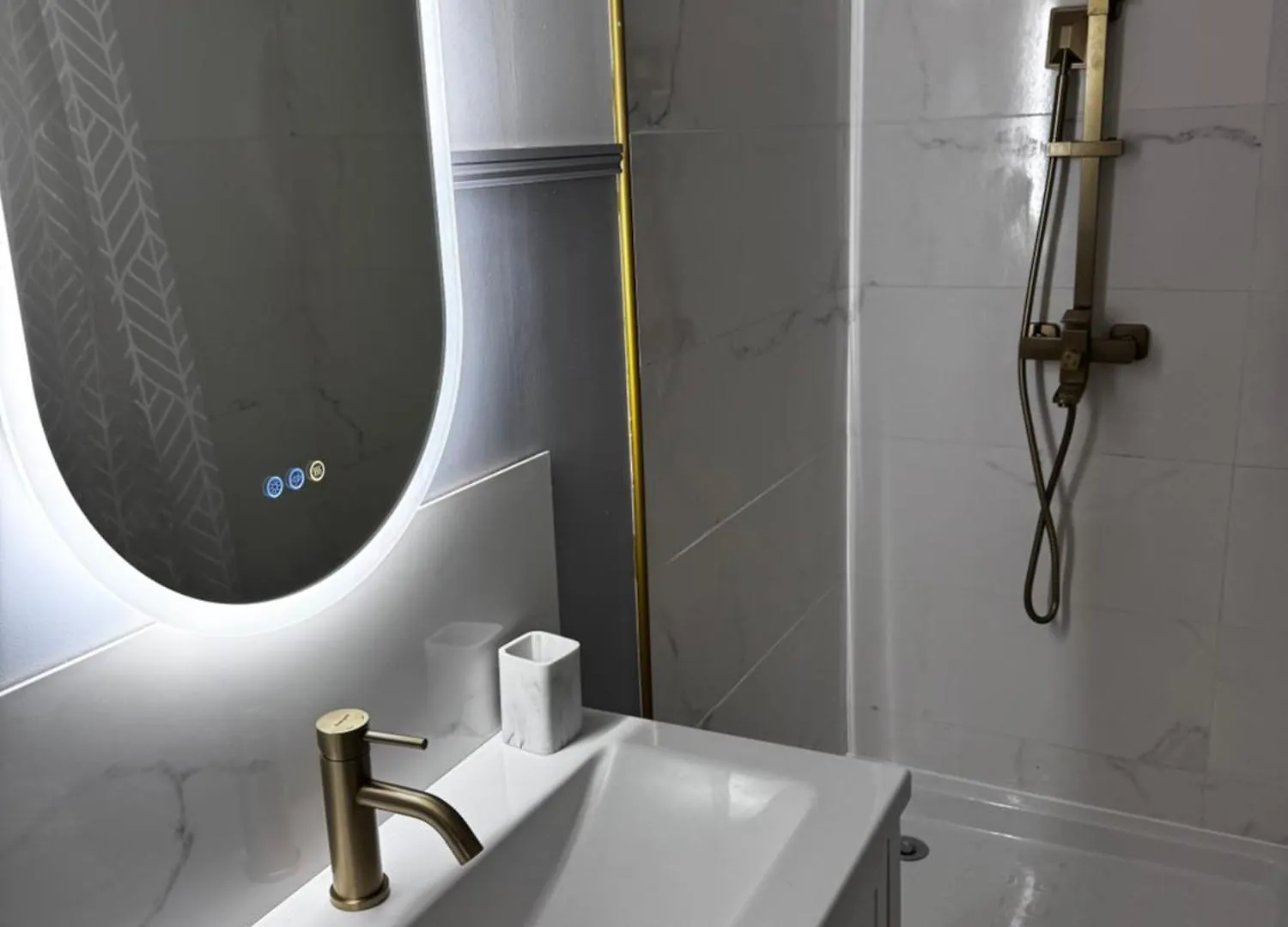 Elegant T2 Proche Gare Et Centre Appartement Miramas