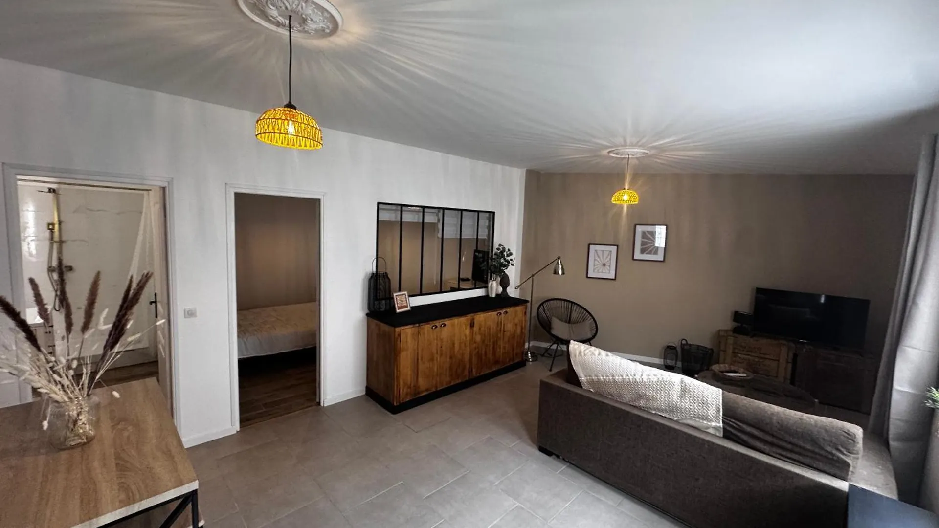 Elegant T2 Proche Gare Et Centre Appartement Miramas